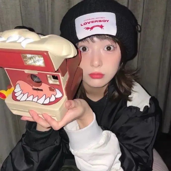 布纽尔超现实人生